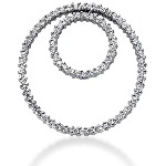 Cirkelformet diamantvedhæng i hvidguld med 83 st diamanter (1.25 ct.)